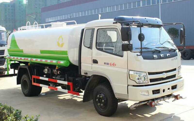 8方灑水車(chē)廠(chǎng)家_時(shí)風(fēng)9方不上戶(hù)綠化灑水車(chē)廠(chǎng)家價(jià)格